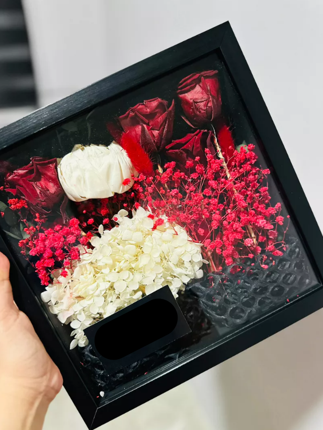 8x8 Inches | Shadowbox frame for Dried Flower Preservation